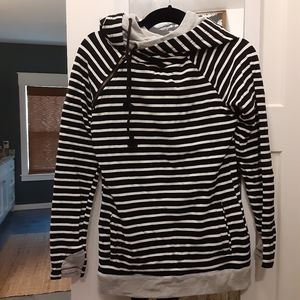 Black and white stripe Doublehood